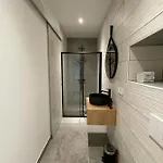 Aegida Beachfront Appartamento *