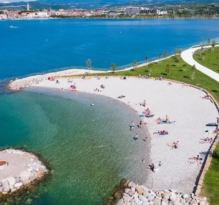 Aegida Beachfront Appartamento Capodistria